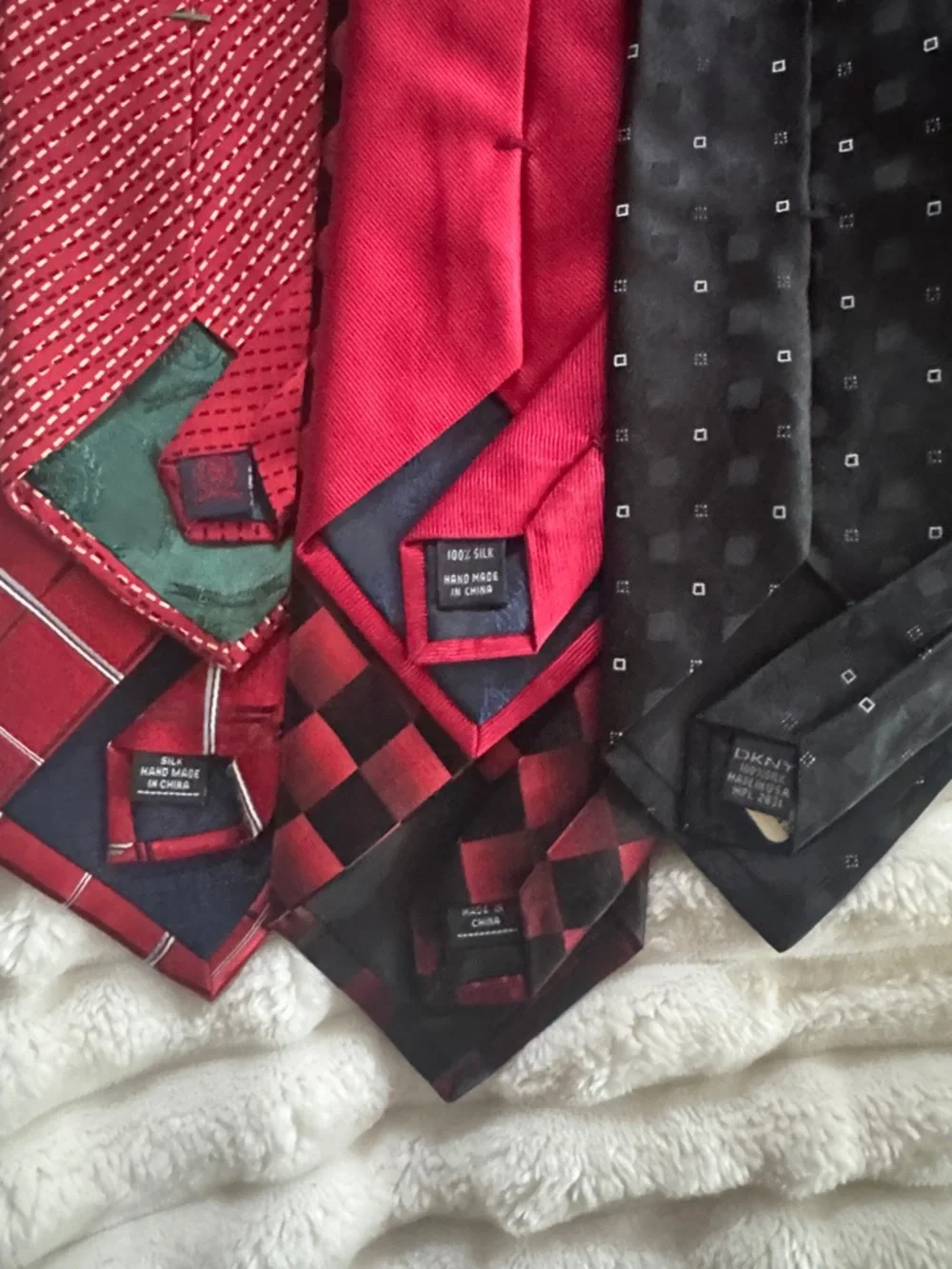 Jos. A. Bank versatile red